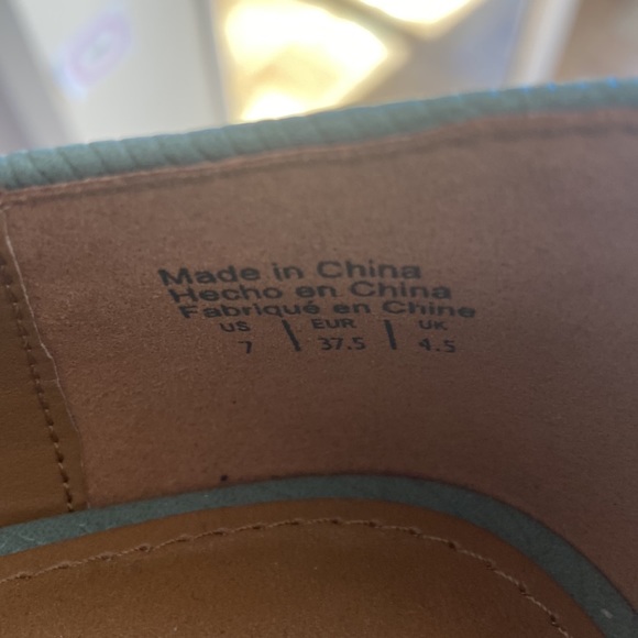 WHO WHAT WEAR | Mint Crocodile Leather Mary Janes - Picture 7 of 7